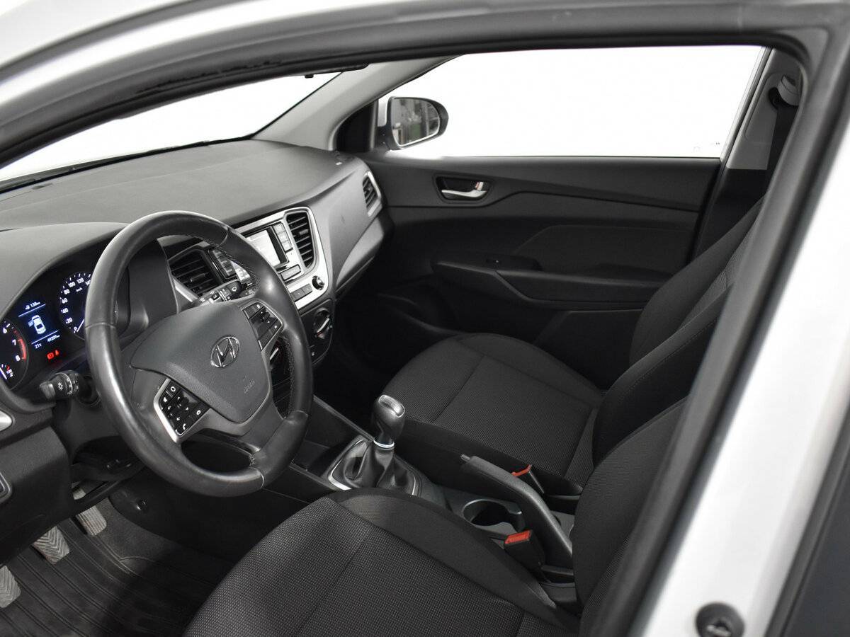 Хендай Солярис б/у, 2017, Механическая. Фото: #8