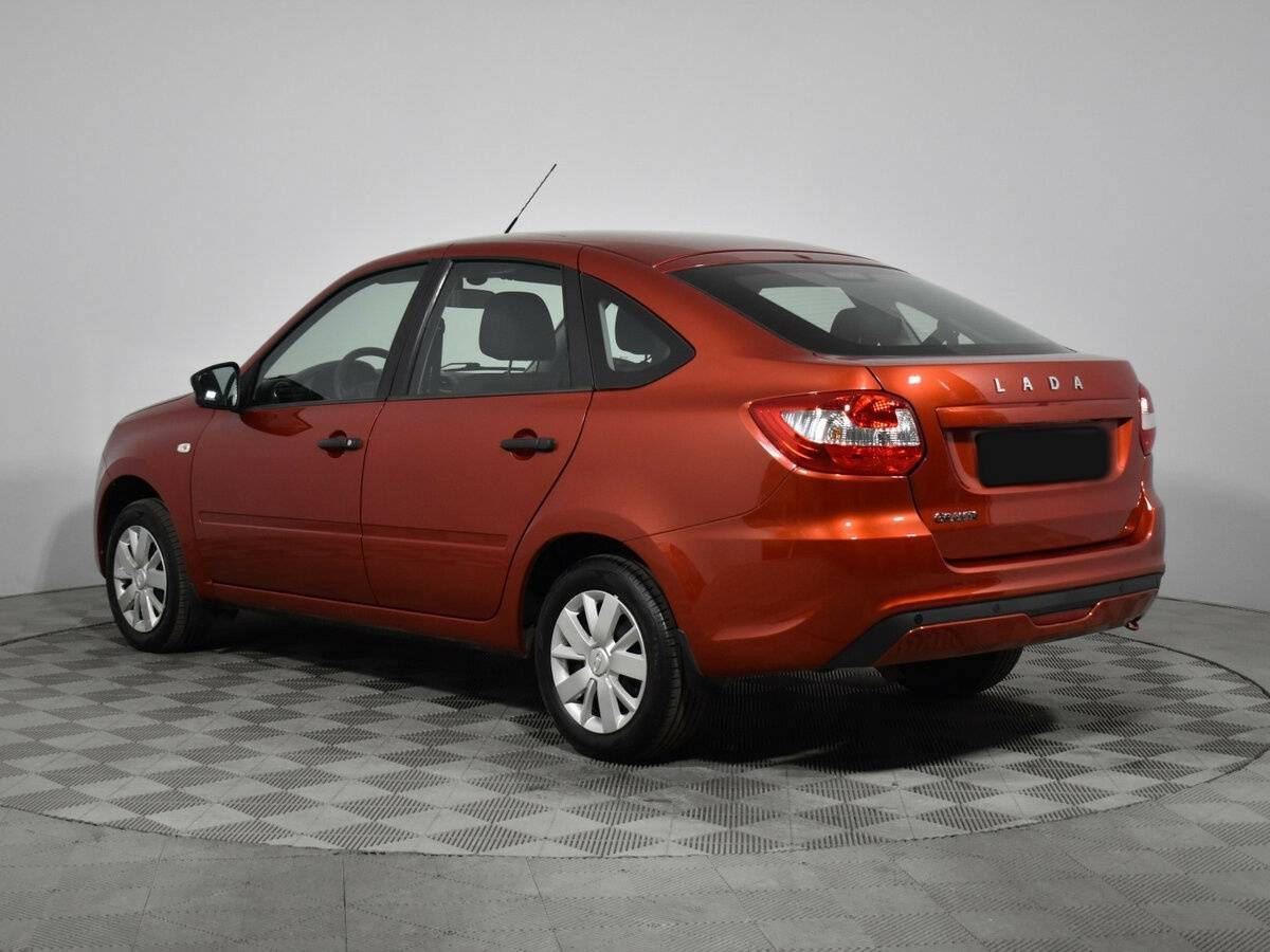 Лада (ВАЗ) Гранта б/у, 2020, Механическая. Фото: #6