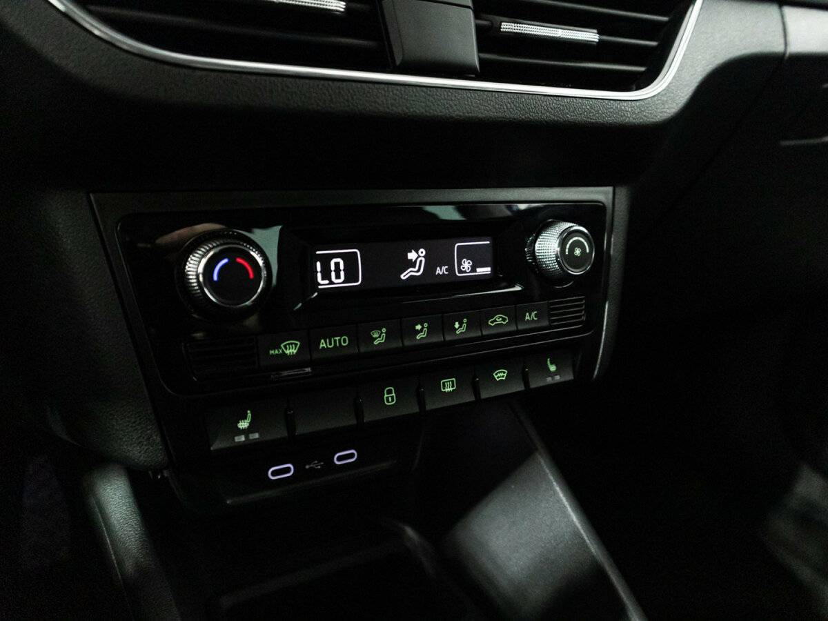 Шкода Рапид б/у, 2021, Автоматическая. Фото: #16