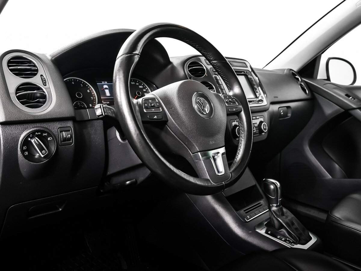 Фольксваген Тигуан б/у, 2012, Автоматическая. Фото: #11