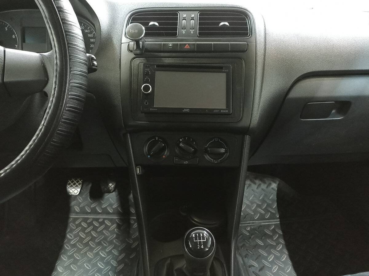 Фольксваген Поло б/у, 2013, Механическая. Фото: #14