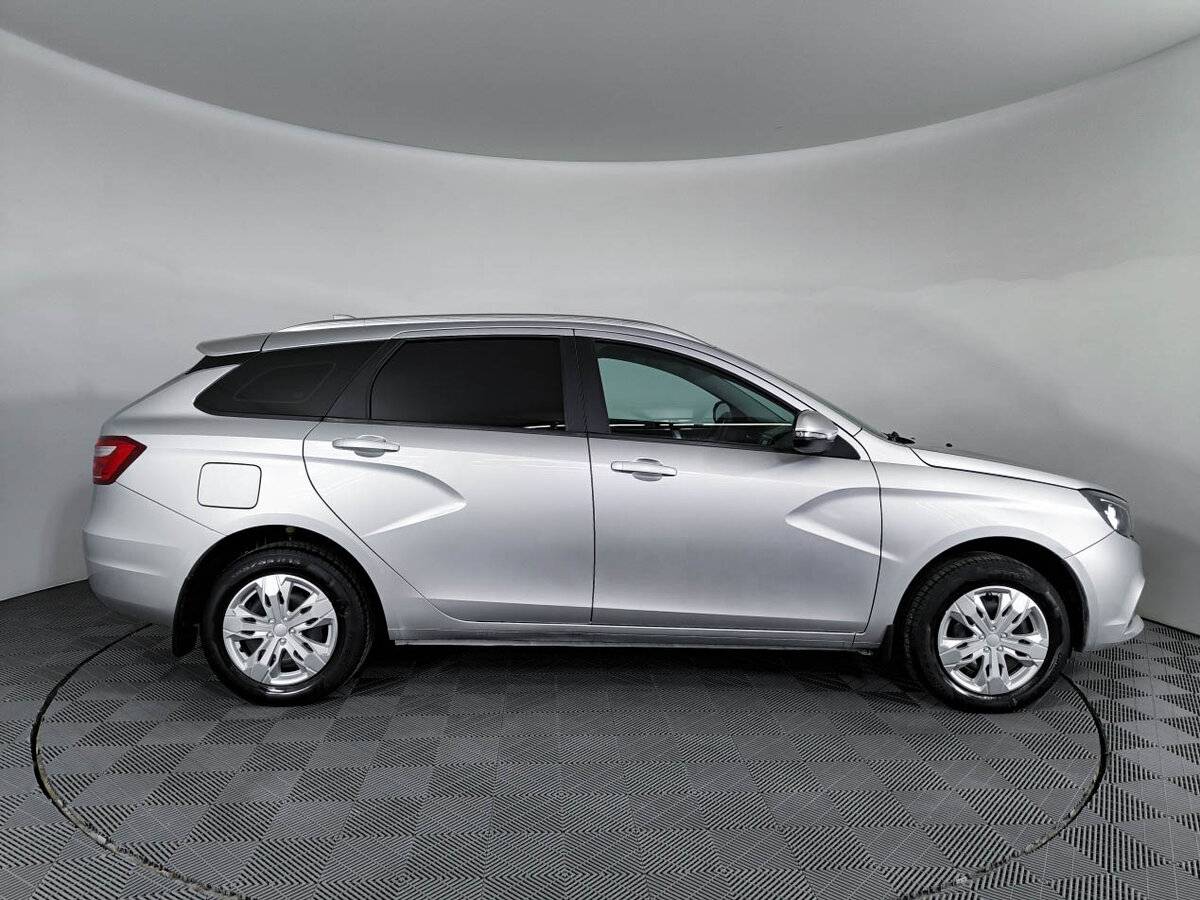 Лада (ВАЗ) Веста б/у, 2021, Механическая. Фото: #3