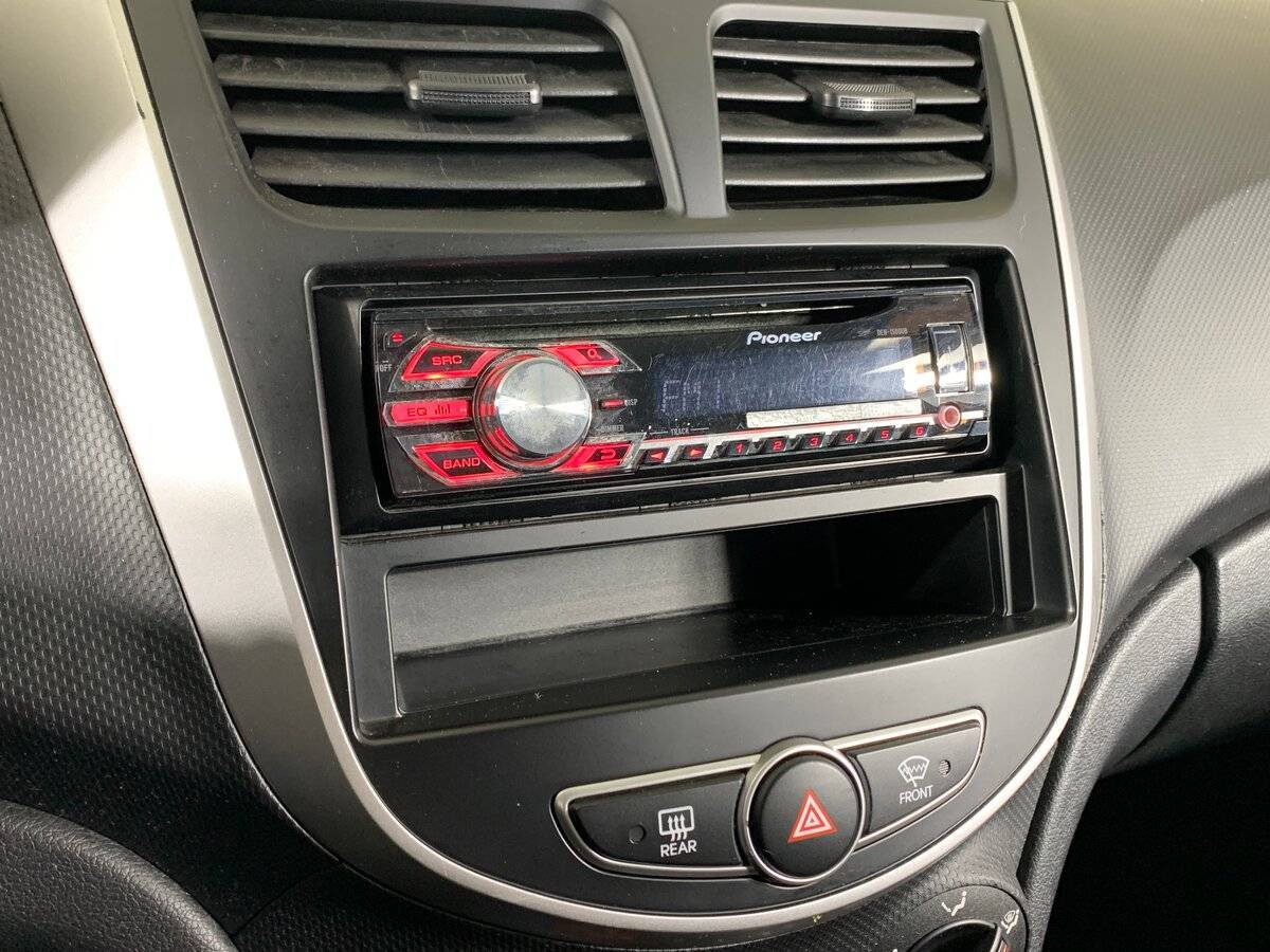 Хендай Солярис б/у, 2012, Автоматическая. Фото: #14