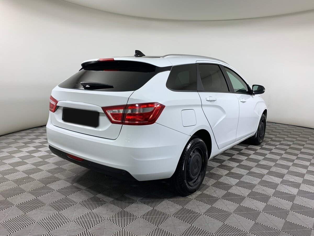 Лада (ВАЗ) Веста б/у, 2021, Механическая. Фото: #4