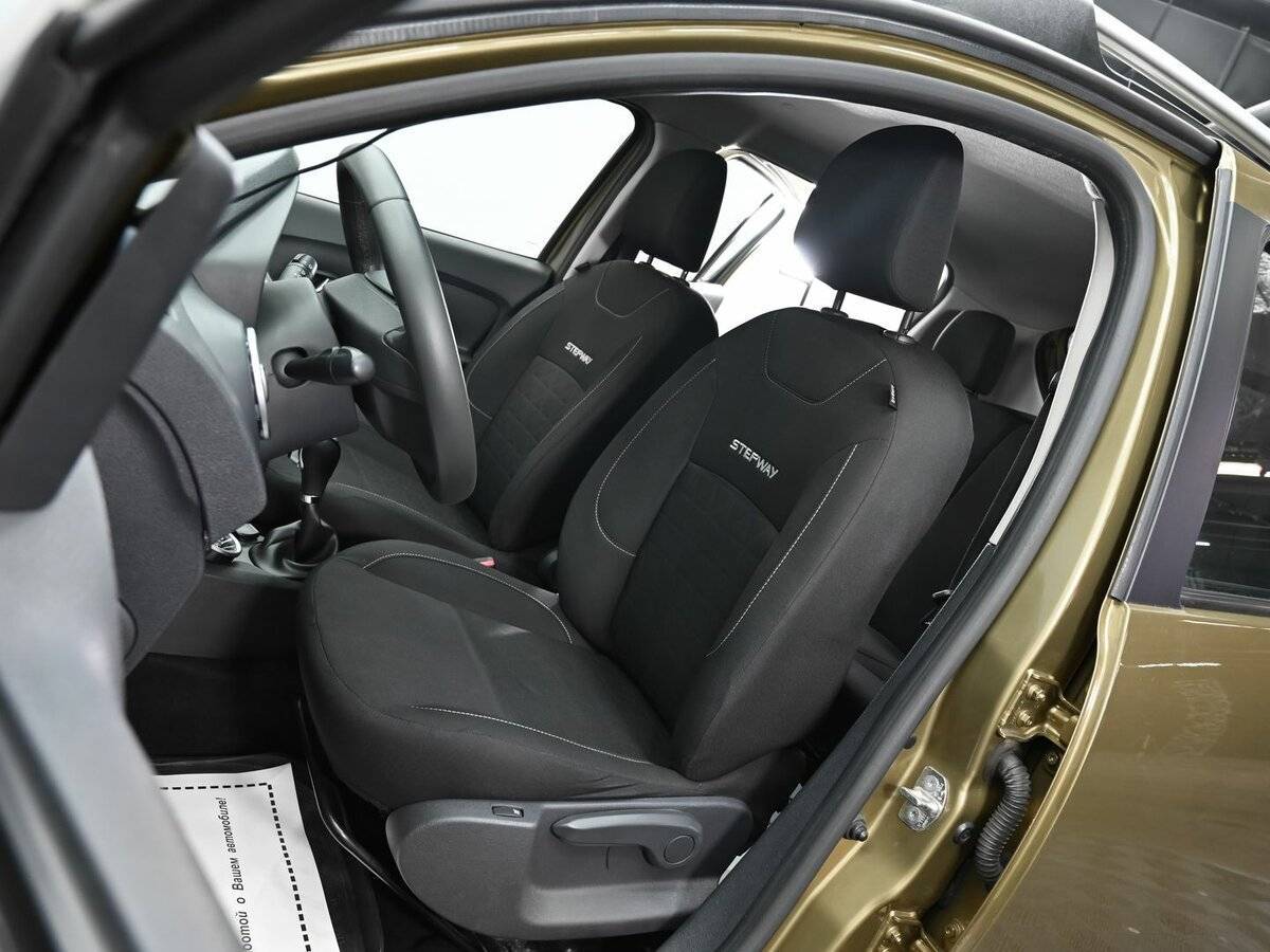 Рено Сандеро б/у, 2016, Автоматическая. Фото: #5