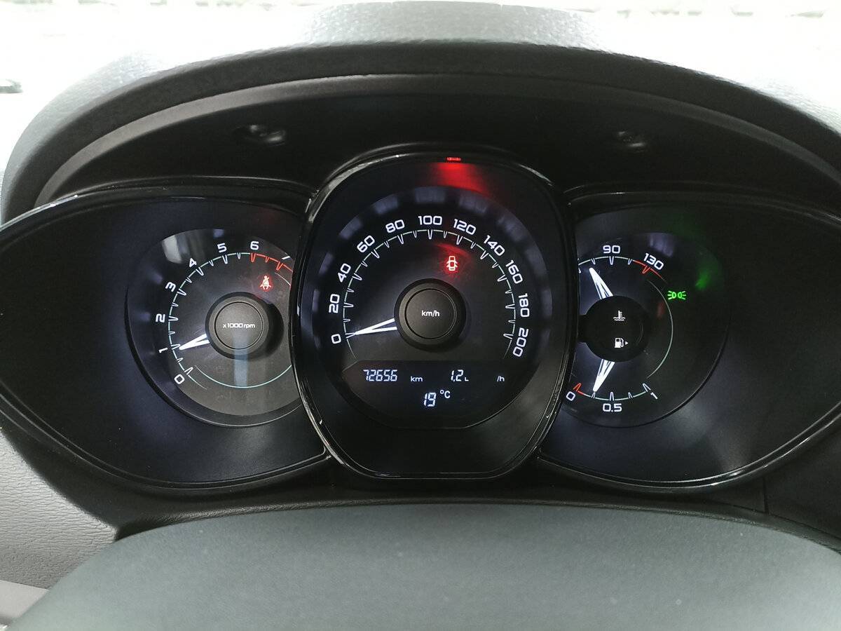 Лада (ВАЗ) Веста б/у, 2016, Механическая. Фото: #12