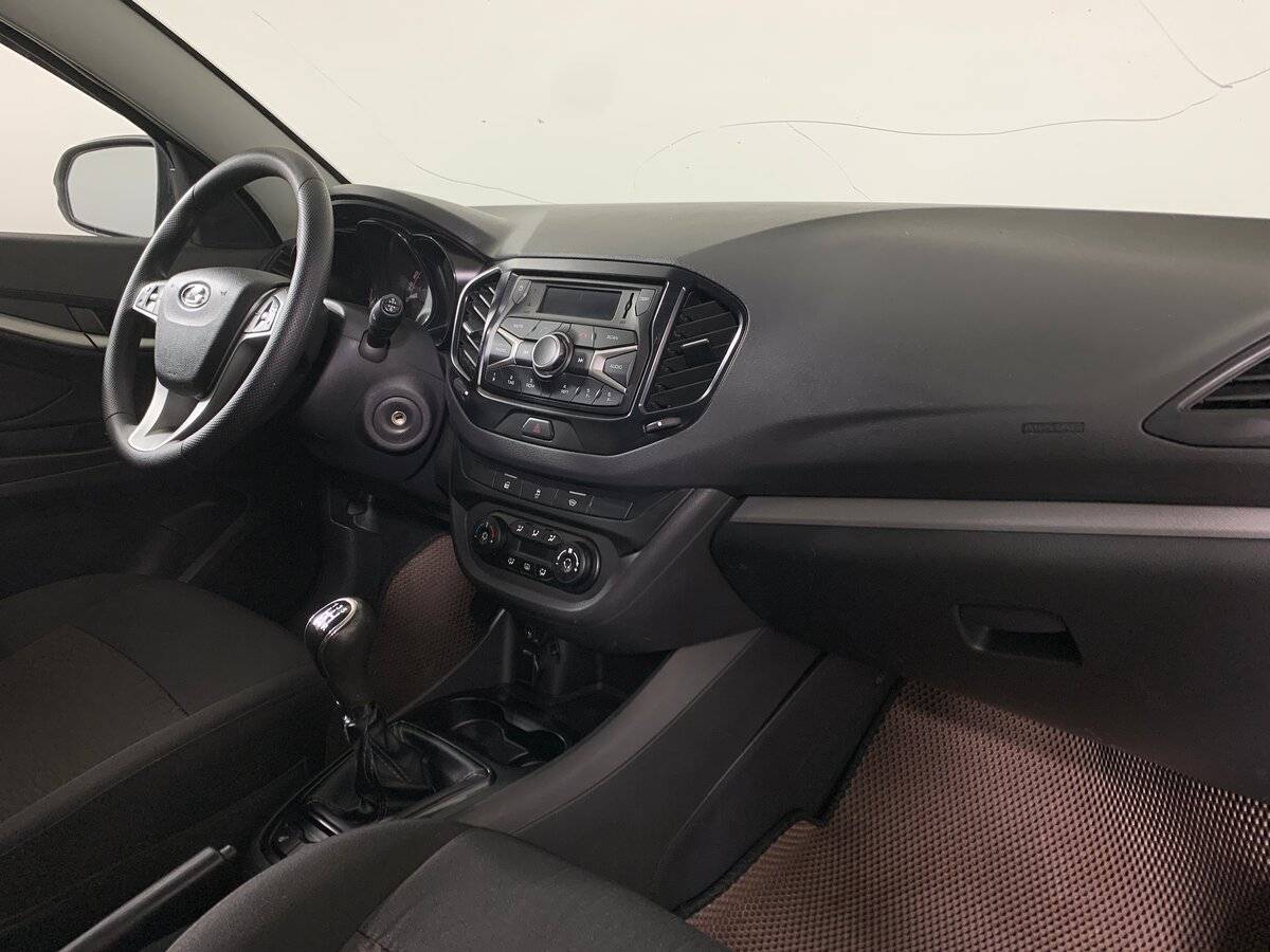 Лада (ВАЗ) Веста б/у, 2018, Механическая. Фото: #12