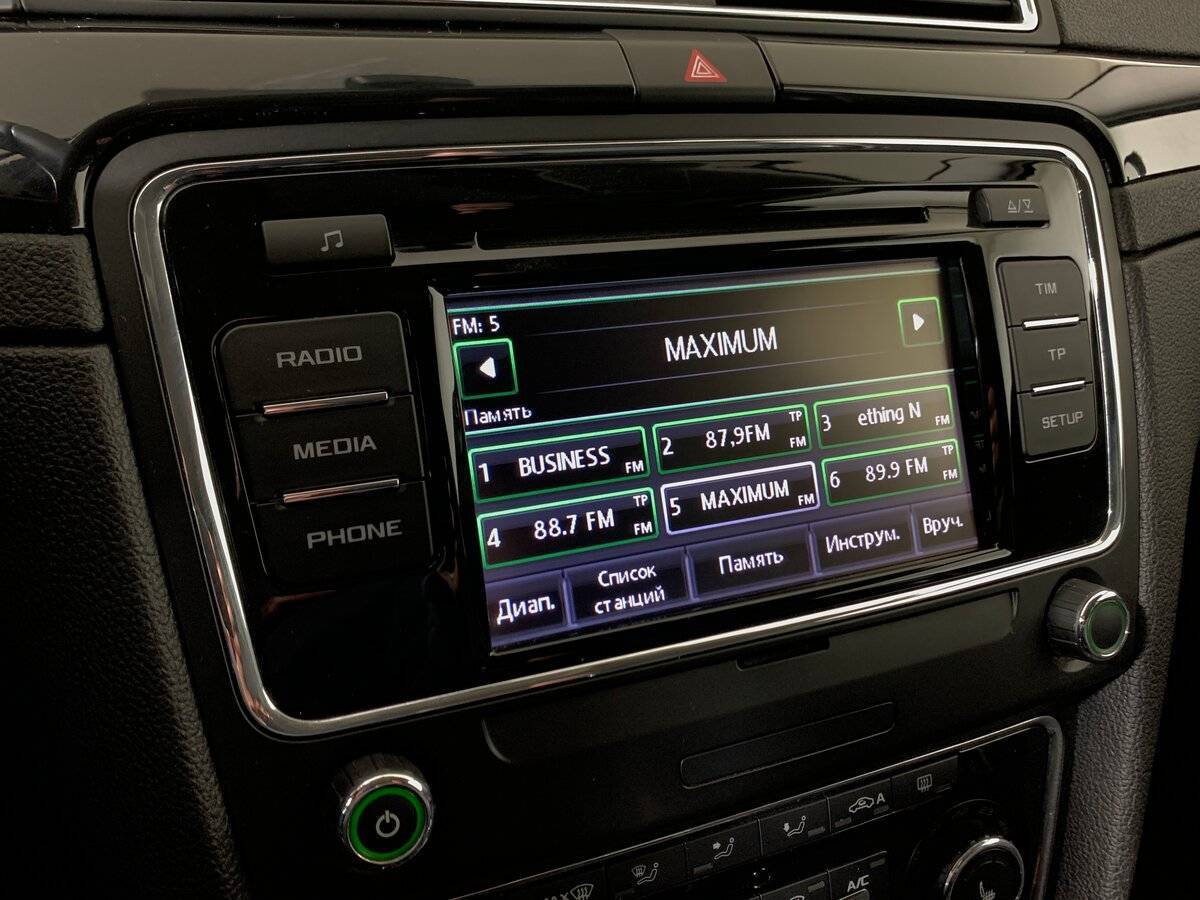 Шкода Суперб б/у, 2014, Роботизированная. Фото: #14