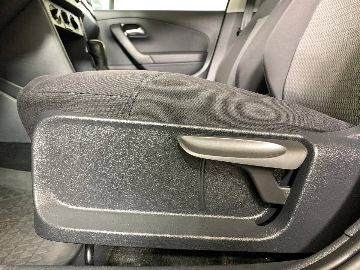 Фольксваген Поло б/у, 2014, Автоматическая. Фото: #15