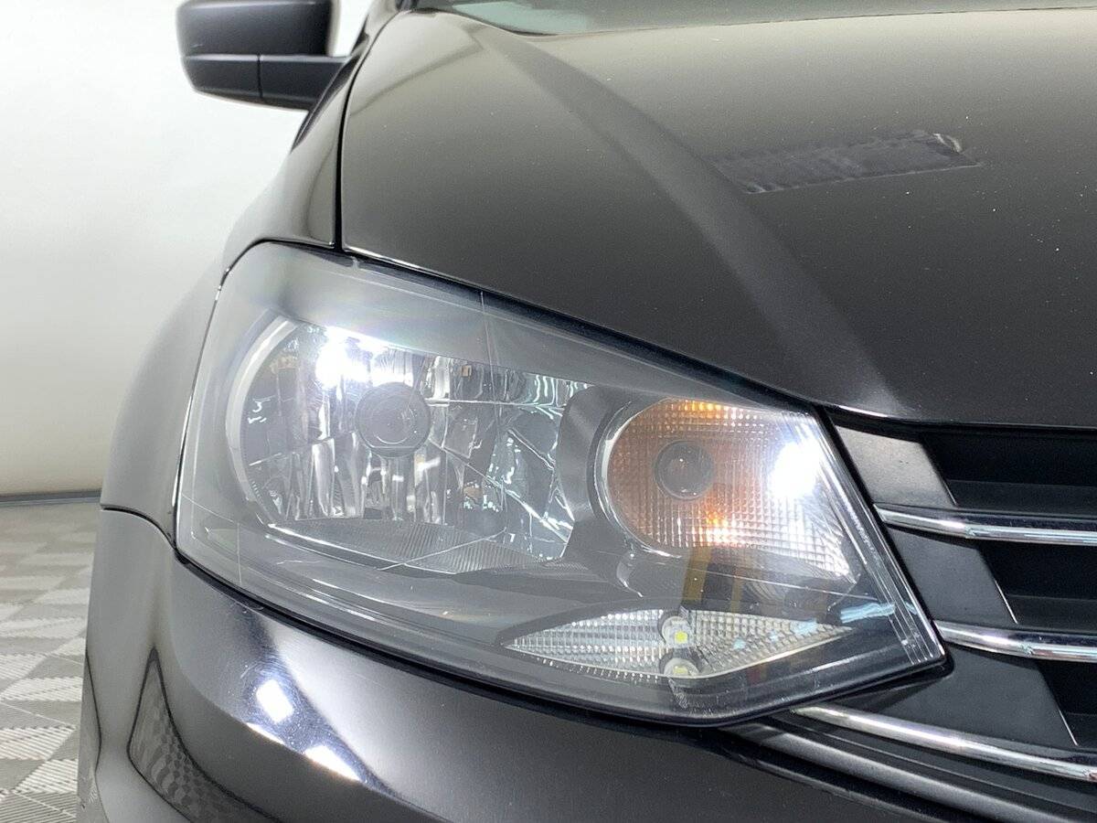 Фольксваген Поло б/у, 2018, Механическая. Фото: #9