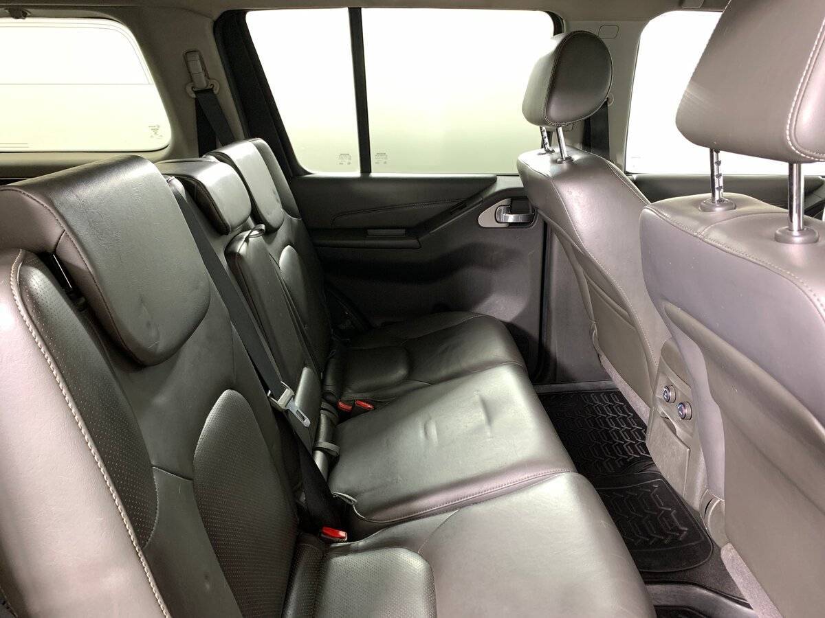 Ниссан Патфайндер б/у, 2012, Автоматическая. Фото: #16