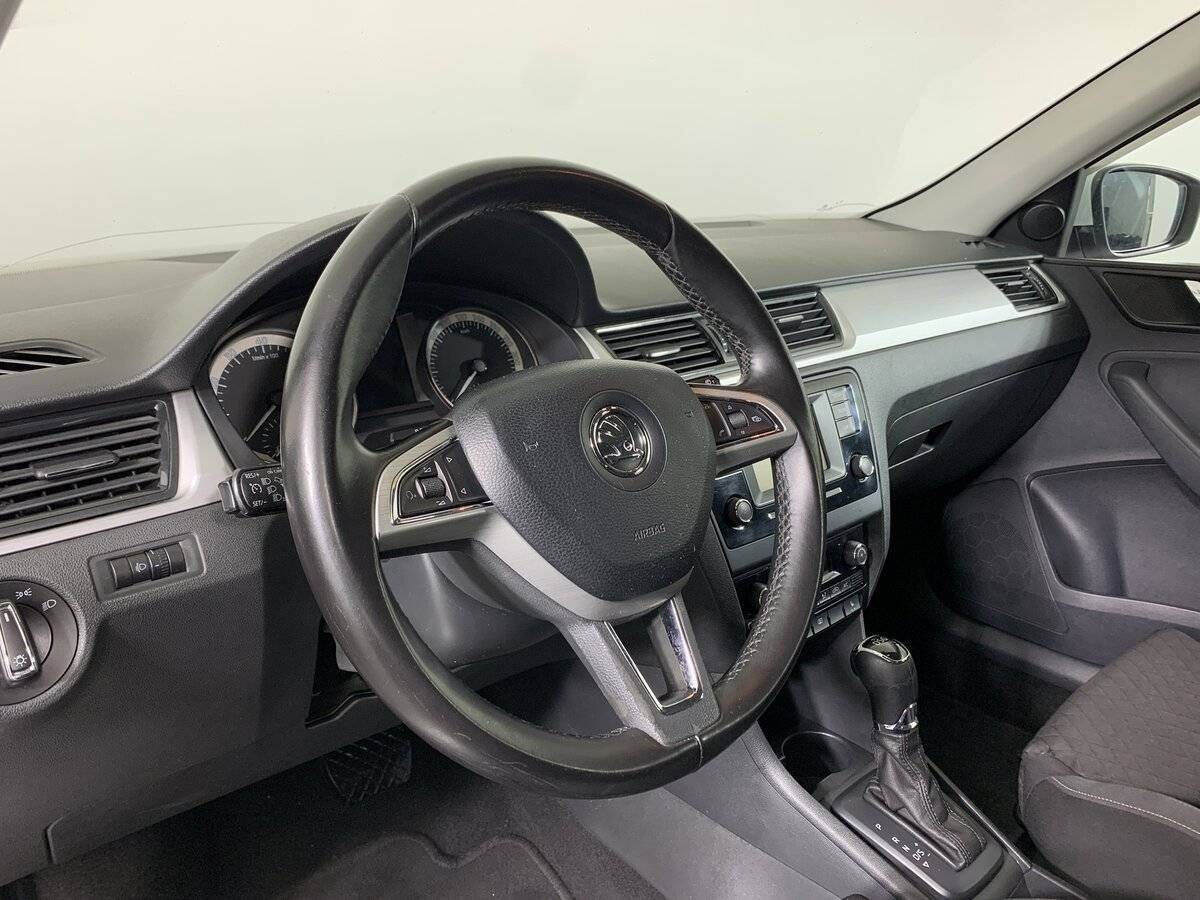 Шкода Рапид б/у, 2016, Роботизированная. Фото: #10