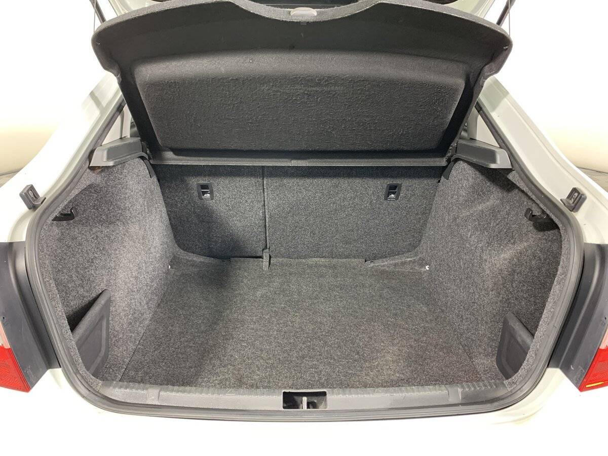 Шкода Рапид б/у, 2016, Роботизированная. Фото: #18