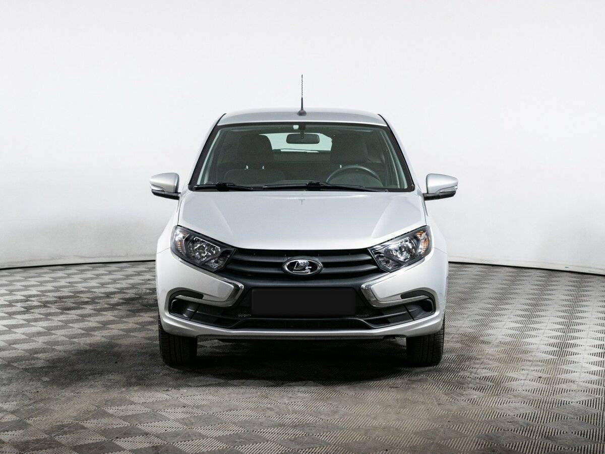 Лада (ВАЗ) Гранта б/у, 2020, Механическая. Фото: #1