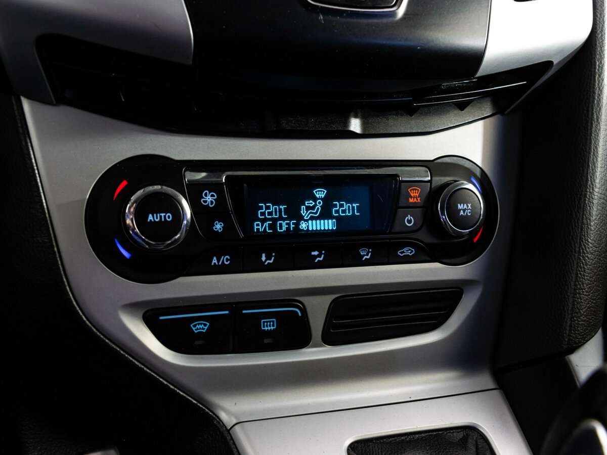 Форд Фокус б/у, 2012, Роботизированная. Фото: #10