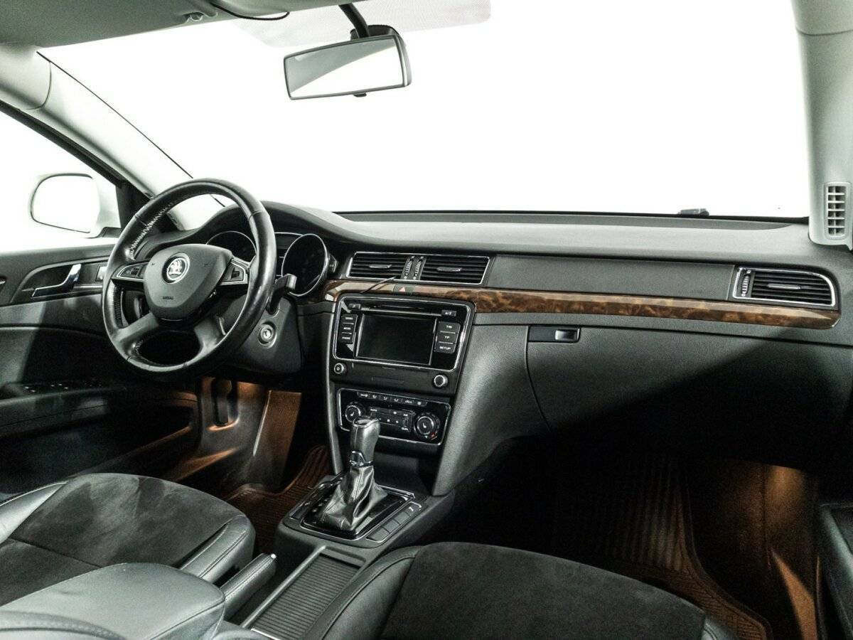 Шкода Суперб б/у, 2013, Роботизированная. Фото: #8