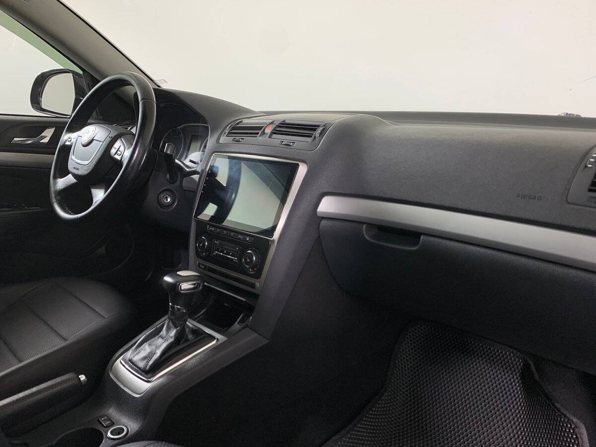 Шкода Октавия б/у, 2012, Автоматическая. Фото: #12