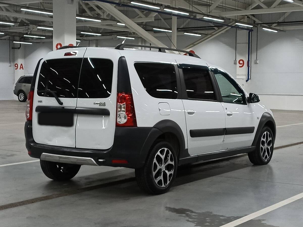 Лада (ВАЗ) Ларгус б/у, 2017, Механическая. Фото: #4