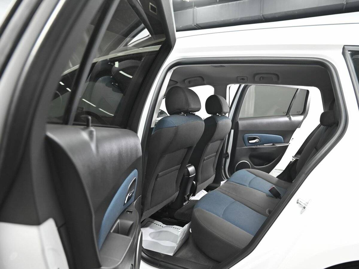 Шевроле Круз б/у, 2013, Автоматическая. Фото: #12