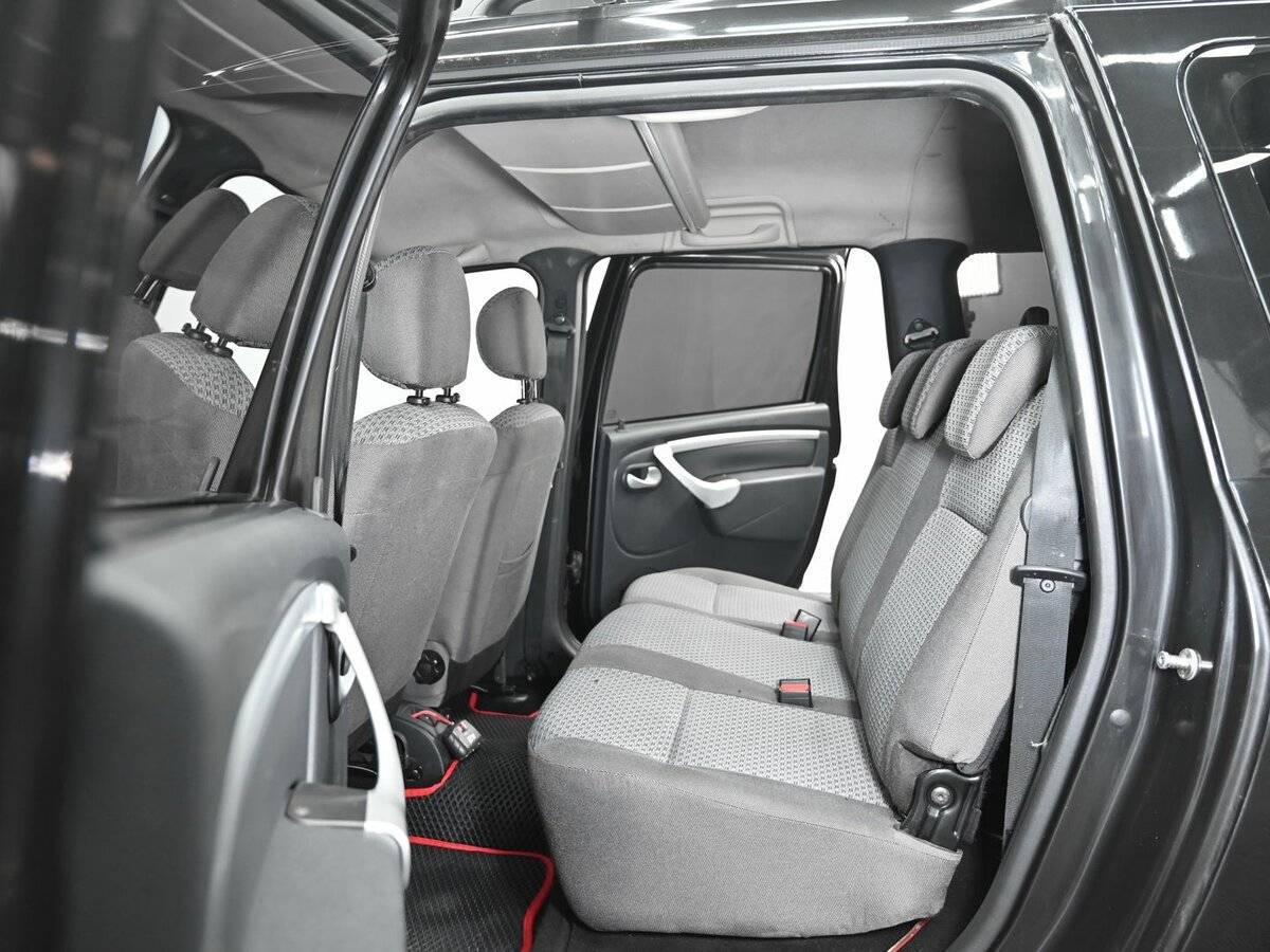 Лада (ВАЗ) Ларгус б/у, 2015, Механическая. Фото: #12