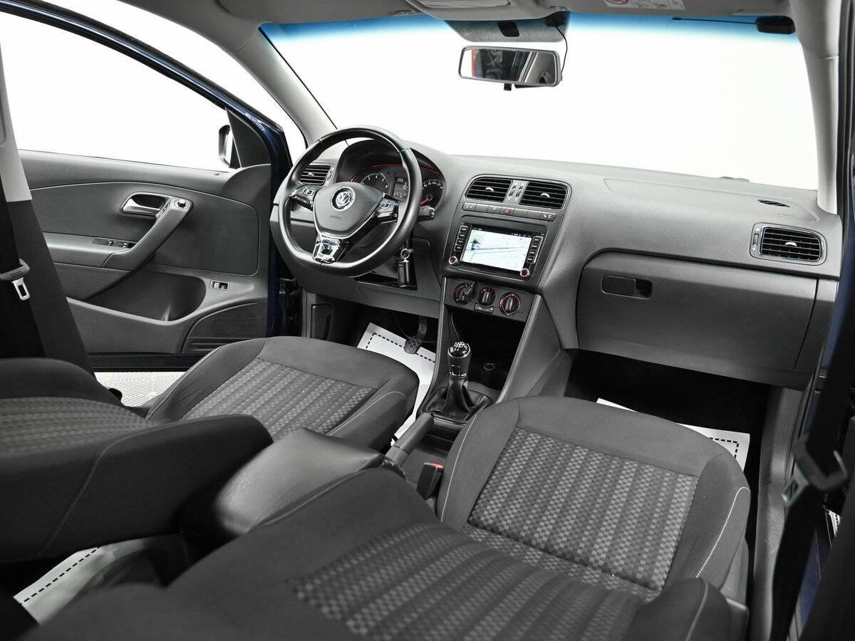 Фольксваген Поло б/у, 2016, Механическая. Фото: #11