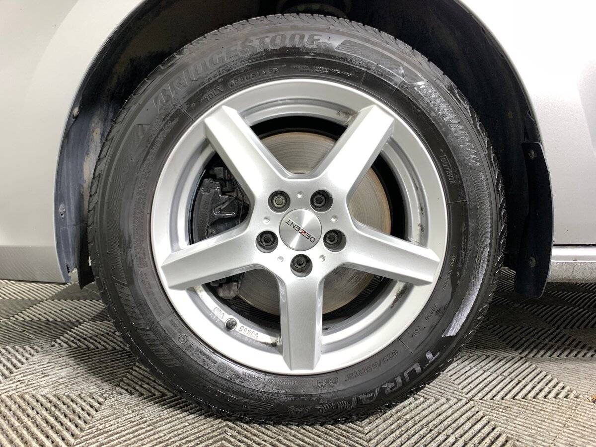 Фольксваген Поло б/у, 2019, Механическая. Фото: #8