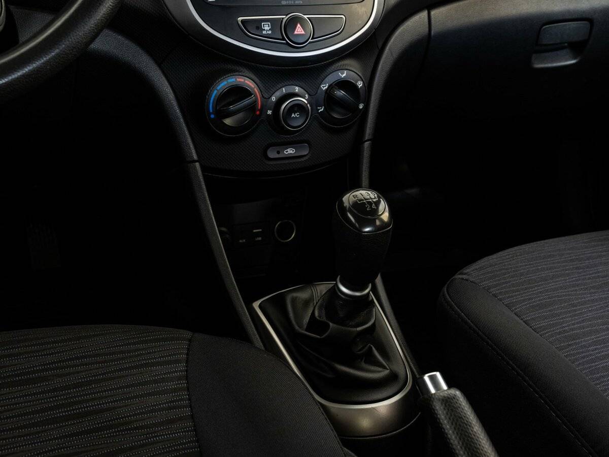 Хендай Солярис б/у, 2016, Механическая. Фото: #9