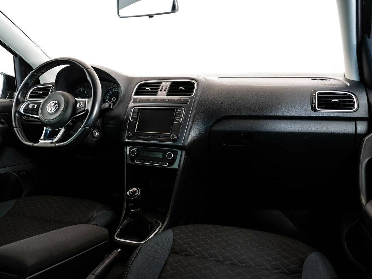 Фольксваген Поло б/у, 2019, Механическая. Фото: #8