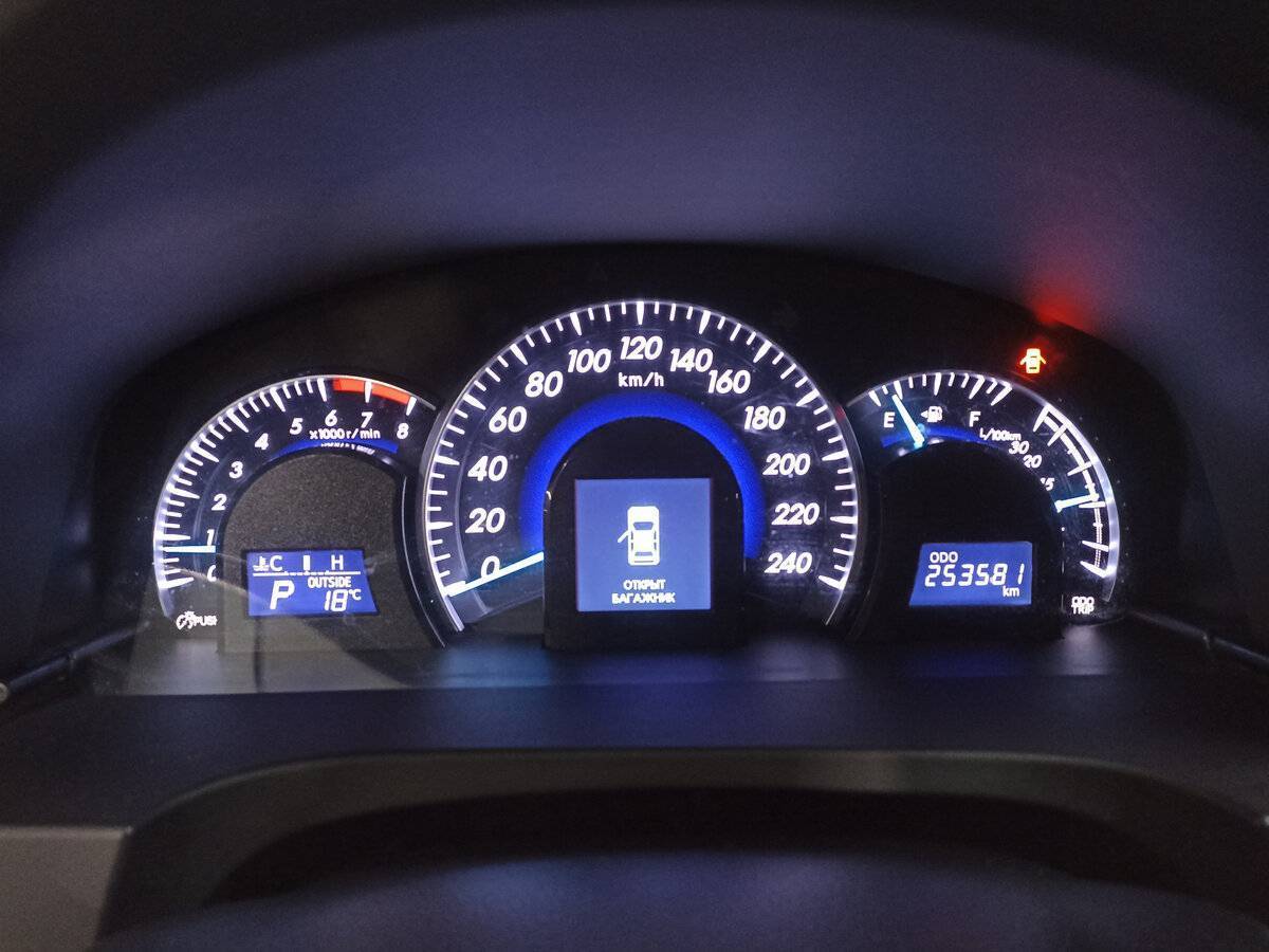 Тойота Камри б/у, 2014, Автоматическая. Фото: #12