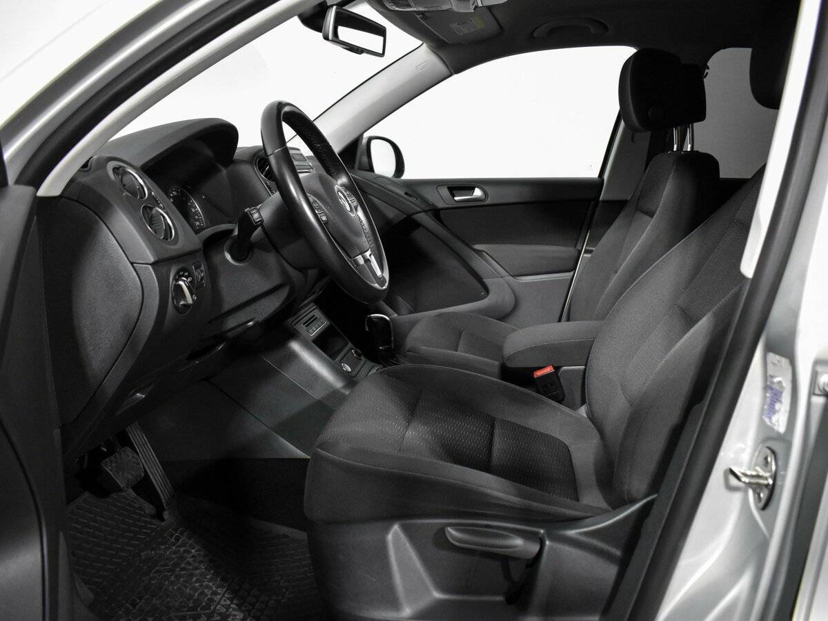 Фольксваген Тигуан б/у, 2013, Автоматическая. Фото: #10