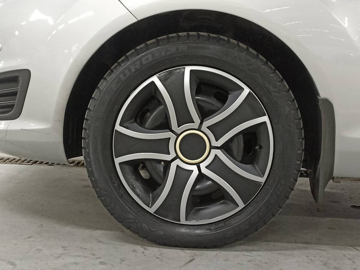 Форд Фиеста б/у, 2015, Роботизированная. Фото: #16