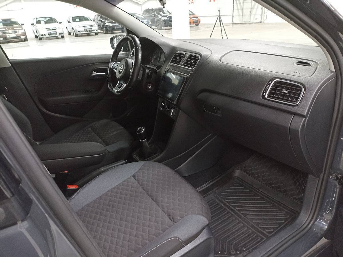 Фольксваген Поло б/у, 2018, Механическая. Фото: #10