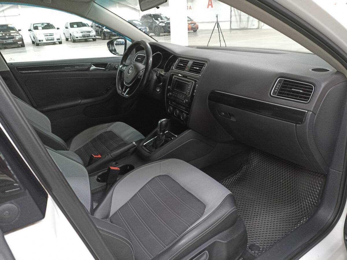 Фольксваген Джетта б/у, 2015, Роботизированная. Фото: #10