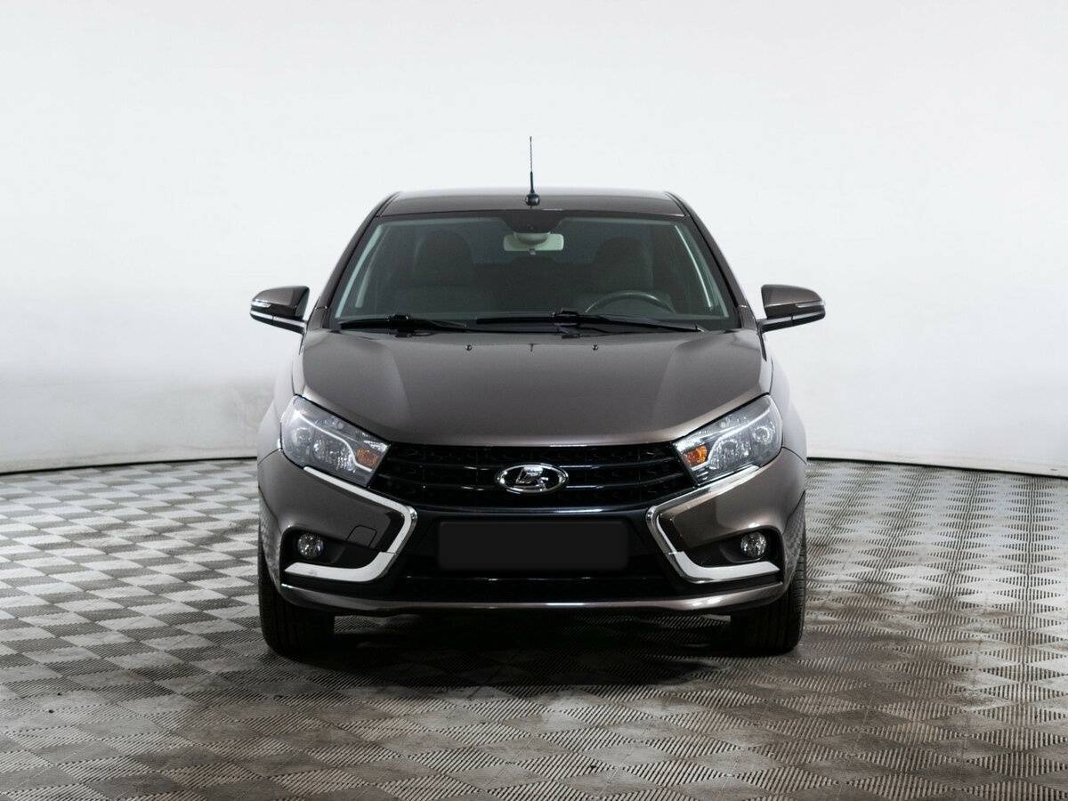 Лада (ВАЗ) Веста б/у, 2020, Механическая. Фото: #1