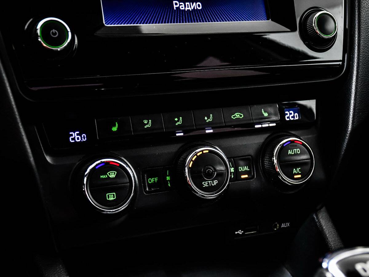 Шкода Октавия б/у, 2014, Роботизированная. Фото: #11