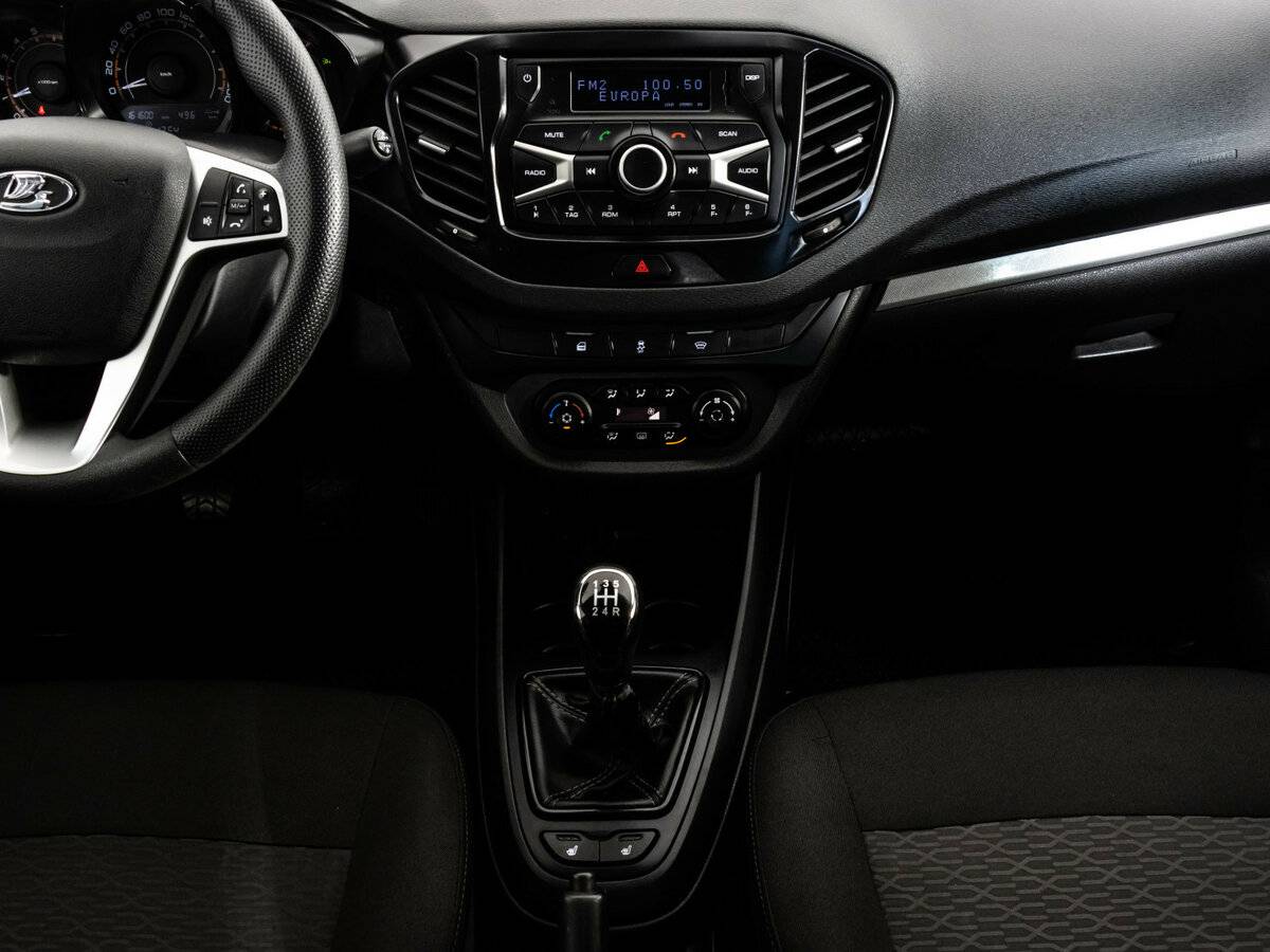 Лада (ВАЗ) Веста б/у, 2018, Механическая. Фото: #8