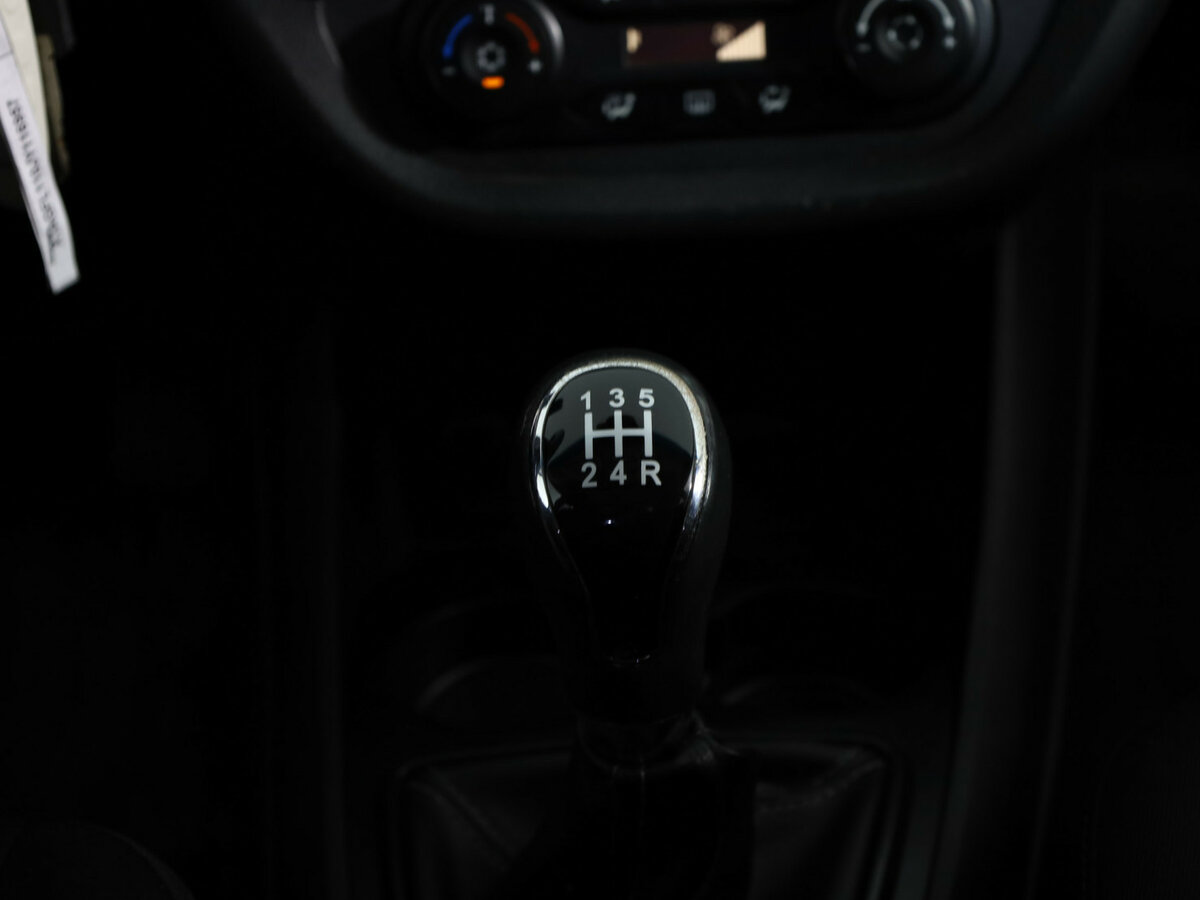 Лада (ВАЗ) Веста б/у, 2017, Механическая. Фото: #17