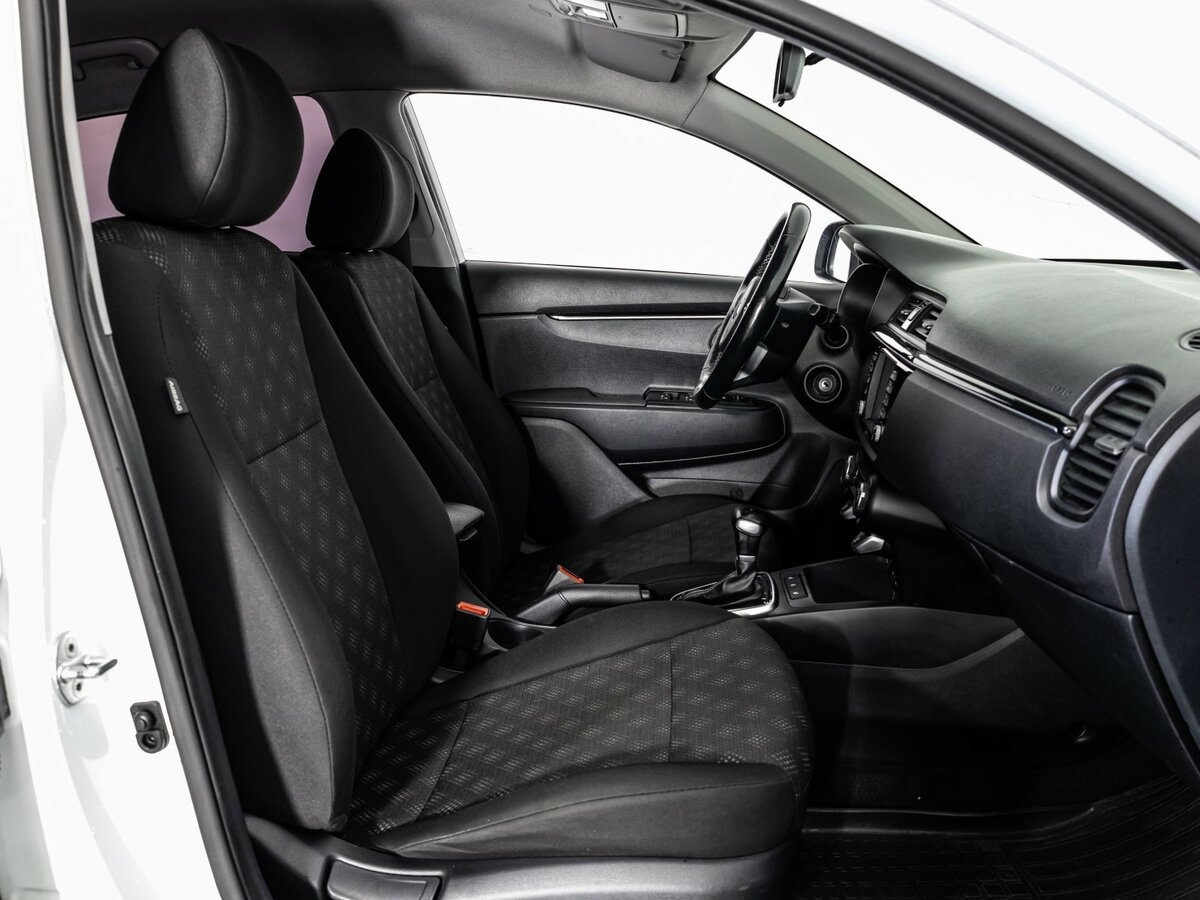 Киа Рио б/у, 2019, Автоматическая. Фото: #13