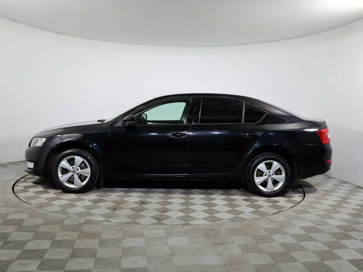 Шкода Октавия б/у, 2013, Механическая. Фото: #1