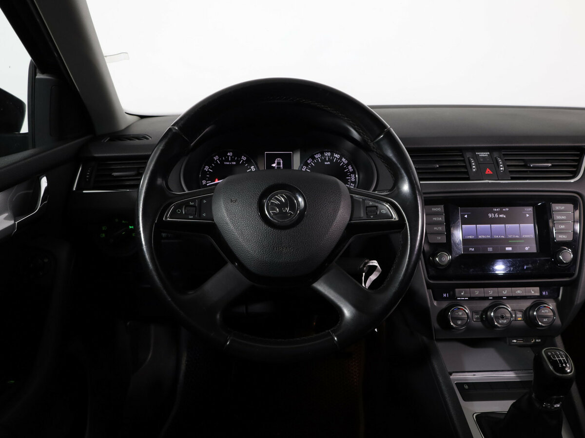 Шкода Октавия б/у, 2013, Механическая. Фото: #9