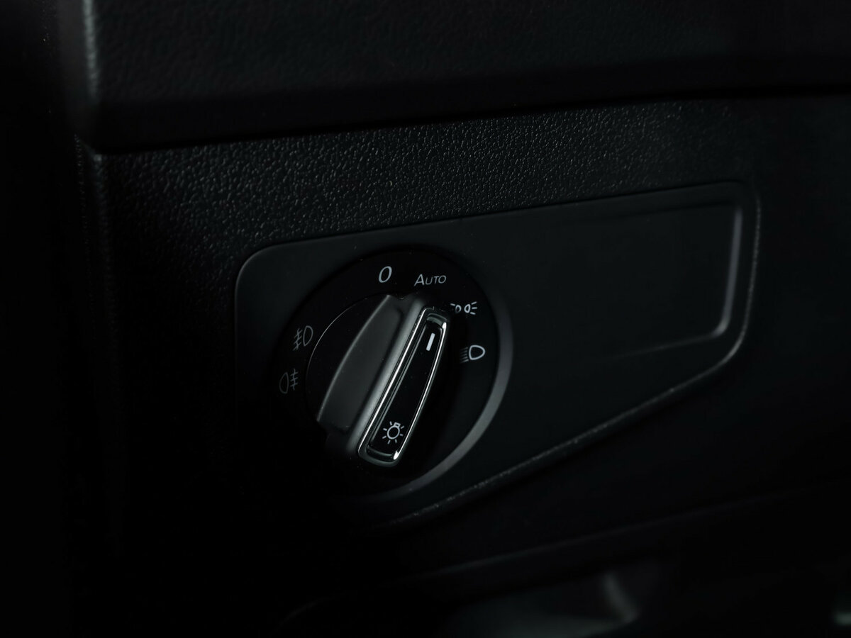 Фольксваген Тигуан б/у, 2017, Роботизированная. Фото: #12