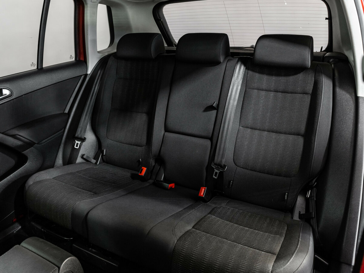 Фольксваген Тигуан б/у, 2012, Механическая. Фото: #14