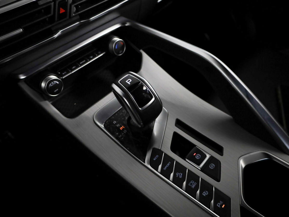 Джили Кулрэй б/у, 2022, Роботизированная. Фото: #18