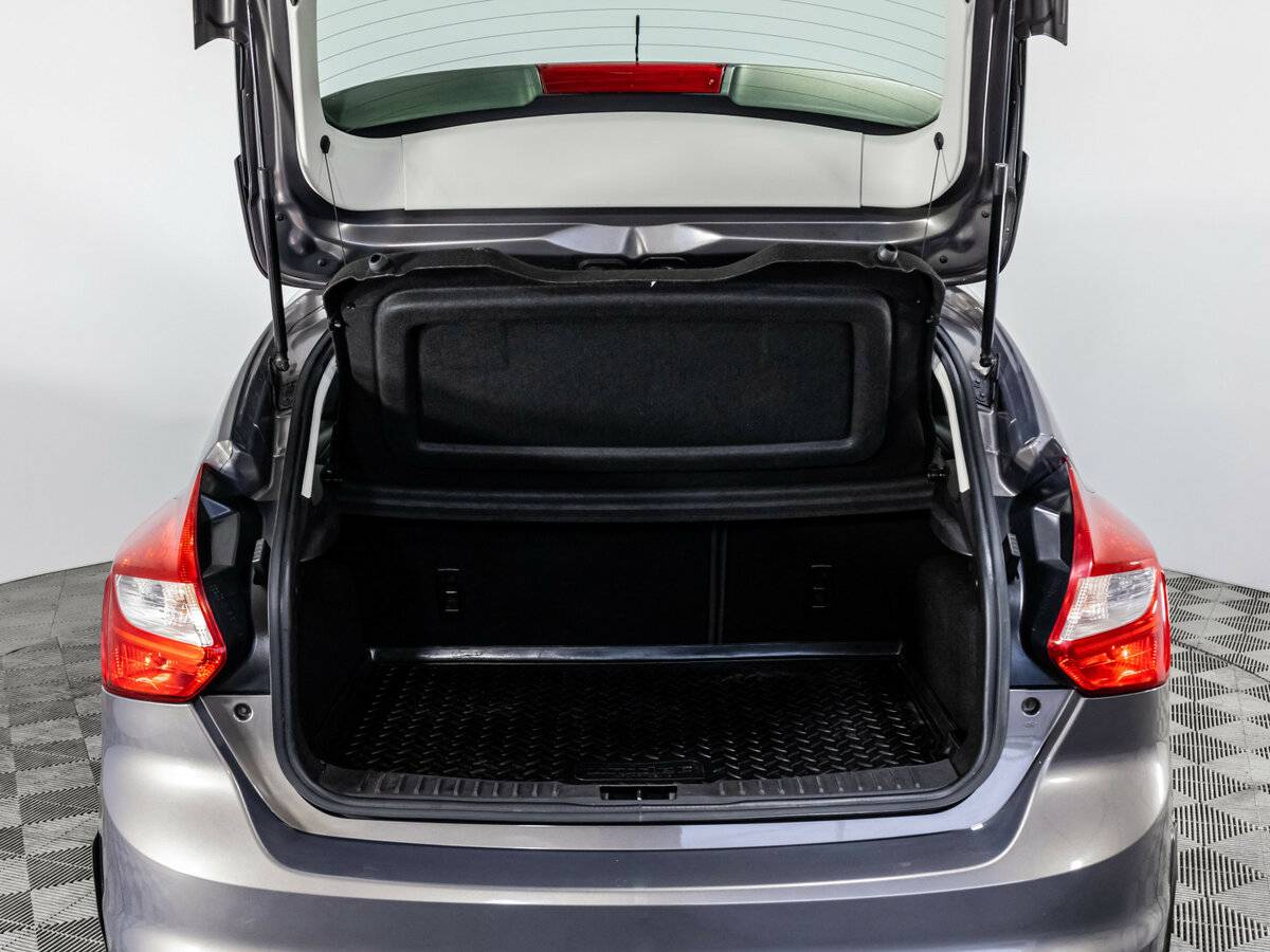 Форд Фокус б/у, 2014, Механическая. Фото: #17