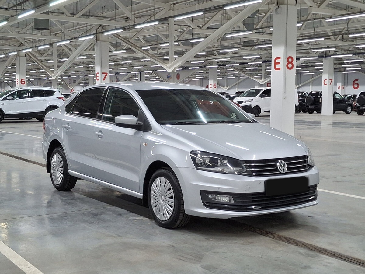 Фольксваген Поло б/у, 2016, Автоматическая. Фото: #2