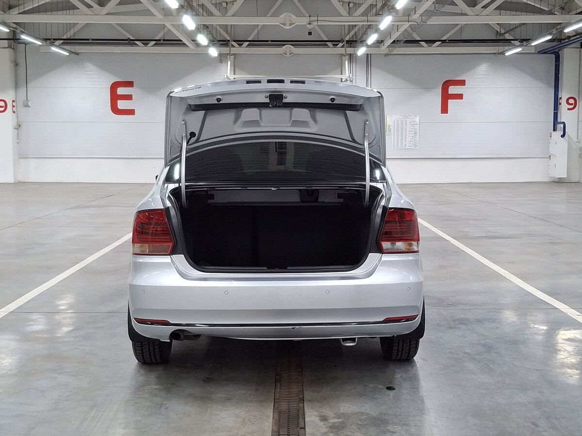 Фольксваген Поло б/у, 2016, Автоматическая. Фото: #9