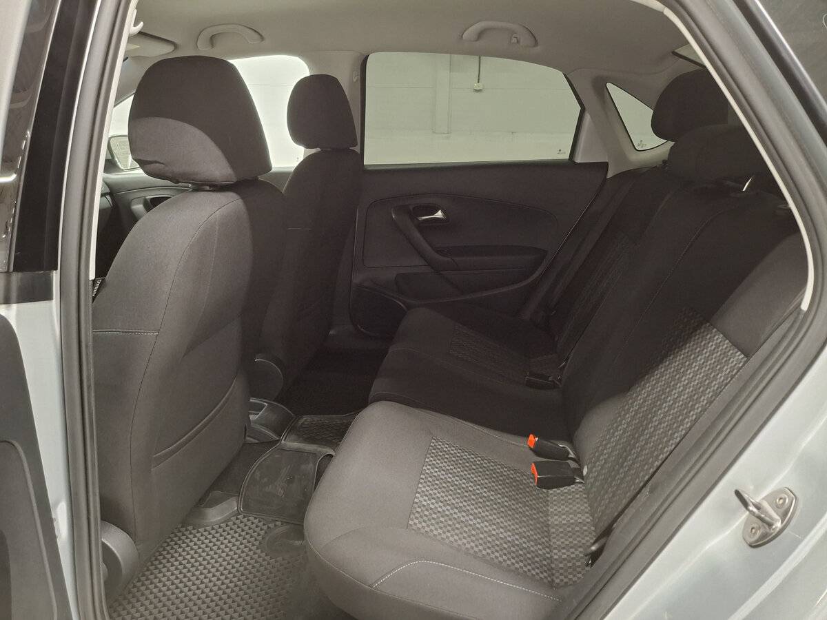 Фольксваген Поло б/у, 2016, Автоматическая. Фото: #11