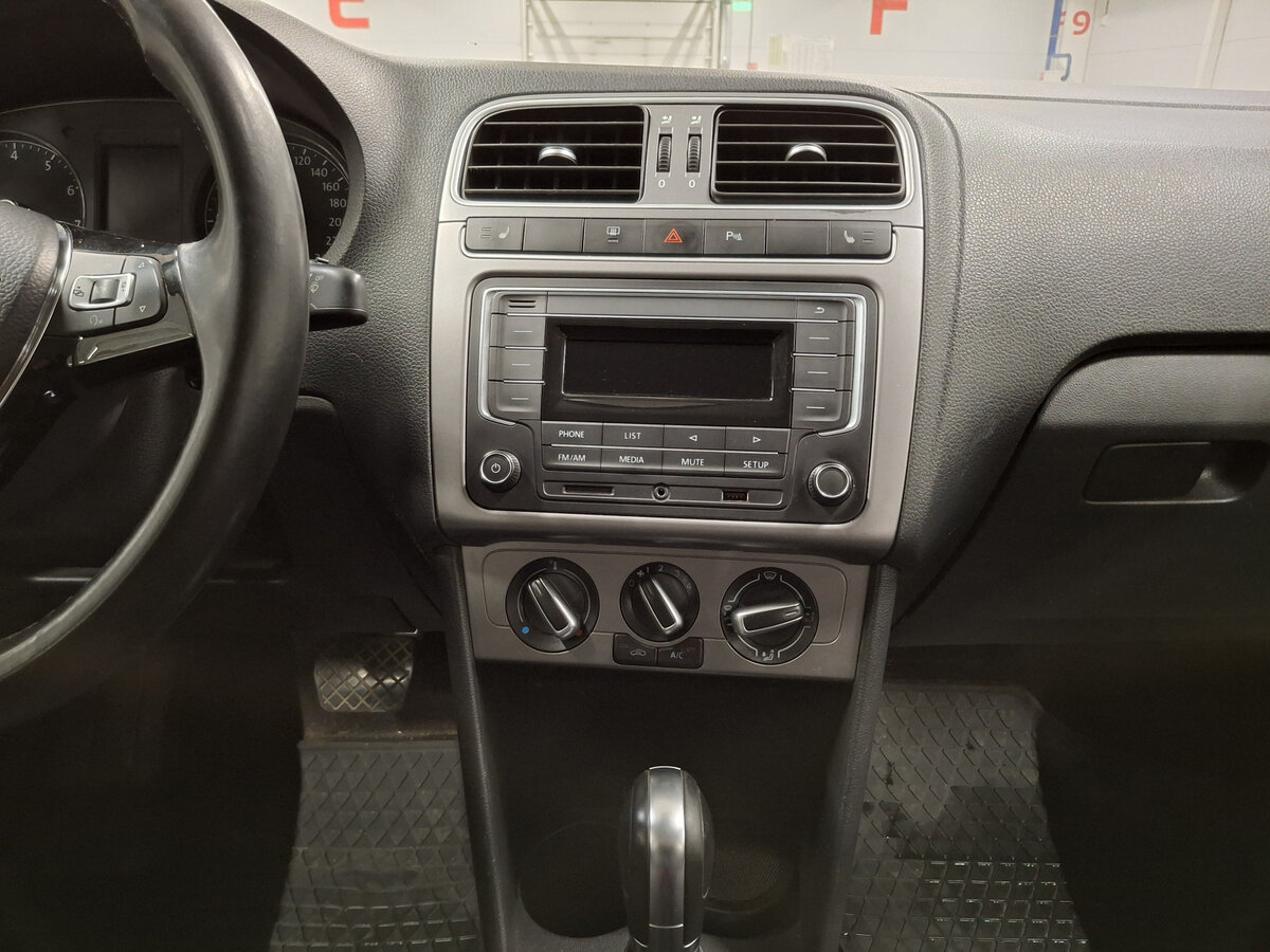 Фольксваген Поло б/у, 2019, Автоматическая. Фото: #13