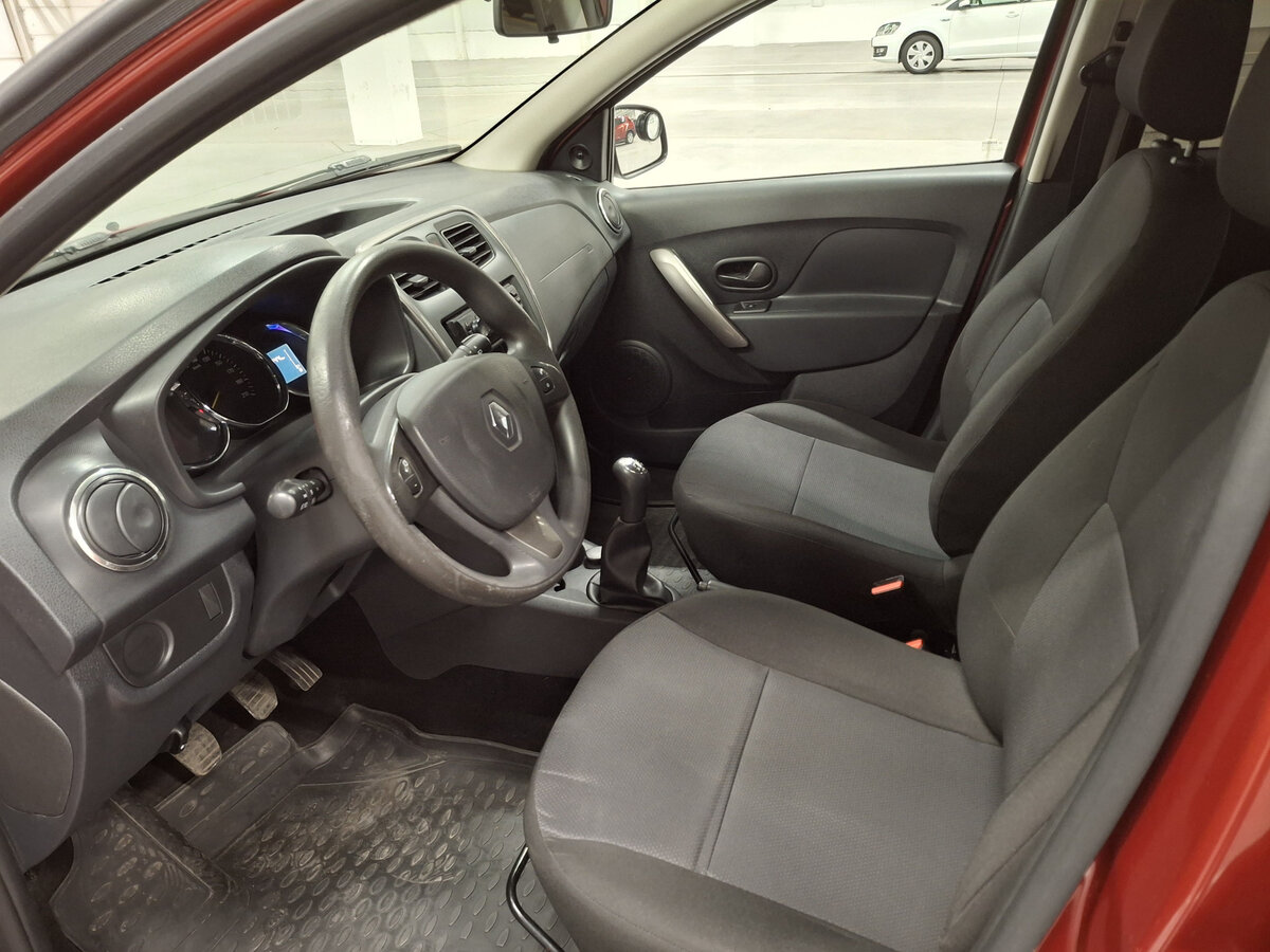 Рено Сандеро б/у, 2017, Механическая. Фото: #15