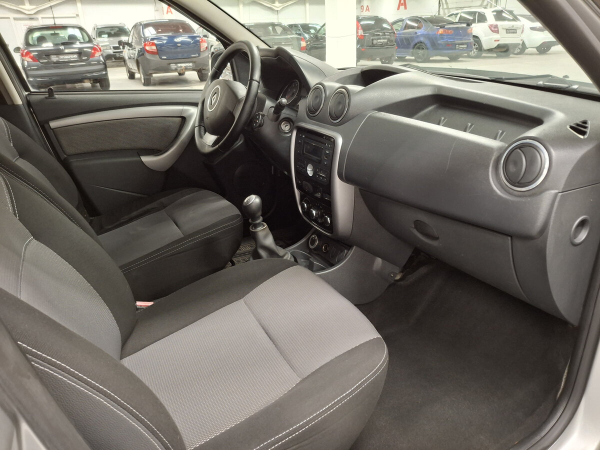 Рено Дастер б/у, 2012, Механическая. Фото: #10